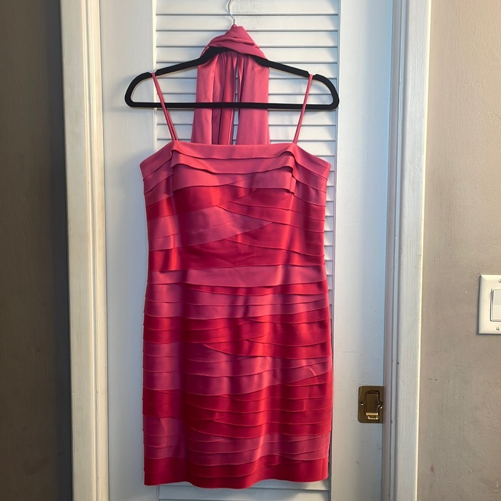 JS Collection Like New Tiered Pink Dress Super Flattering Lining w/wrap Size 8